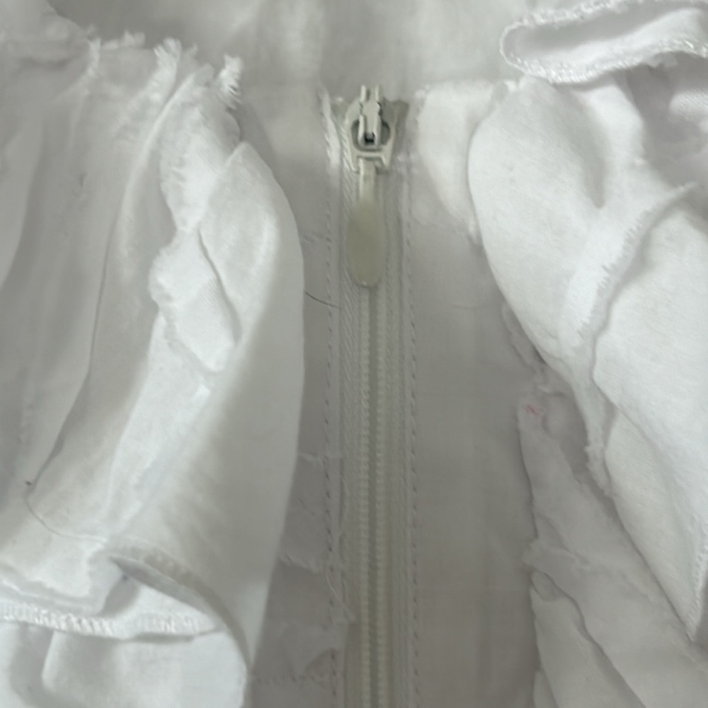 Sexy Boston Proper Lacy Ruffle Blouse w 2-Way Front Zipper Size 4 w MEASUREMENTS - Picture 9 of 12